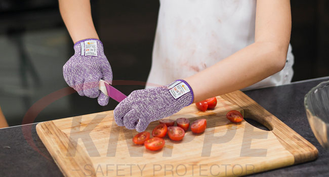 Cut Resistant Gloves Food Grade Level 5 Kitchen Safety Protection (Gray, Medium) 2 (2). Cut Resistant Gloves Food Grade Level 5 Kitchen Safety Protection (Gray, Medium) 2 (2).