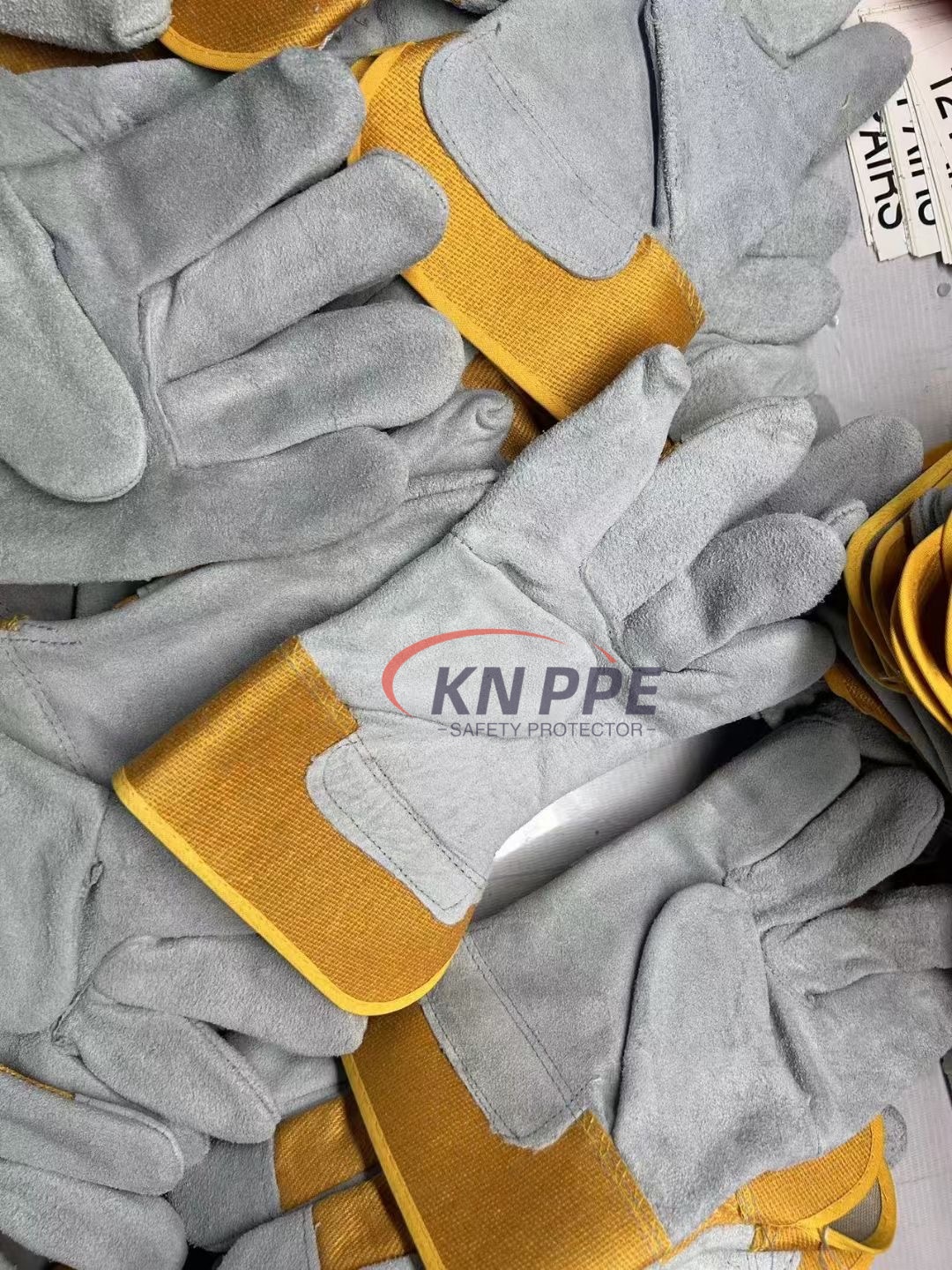 yellow canvas short rigger leather work gloves (3)